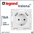 Розетка USB + Розетка с заземлением Legrand Valena Белая 774219